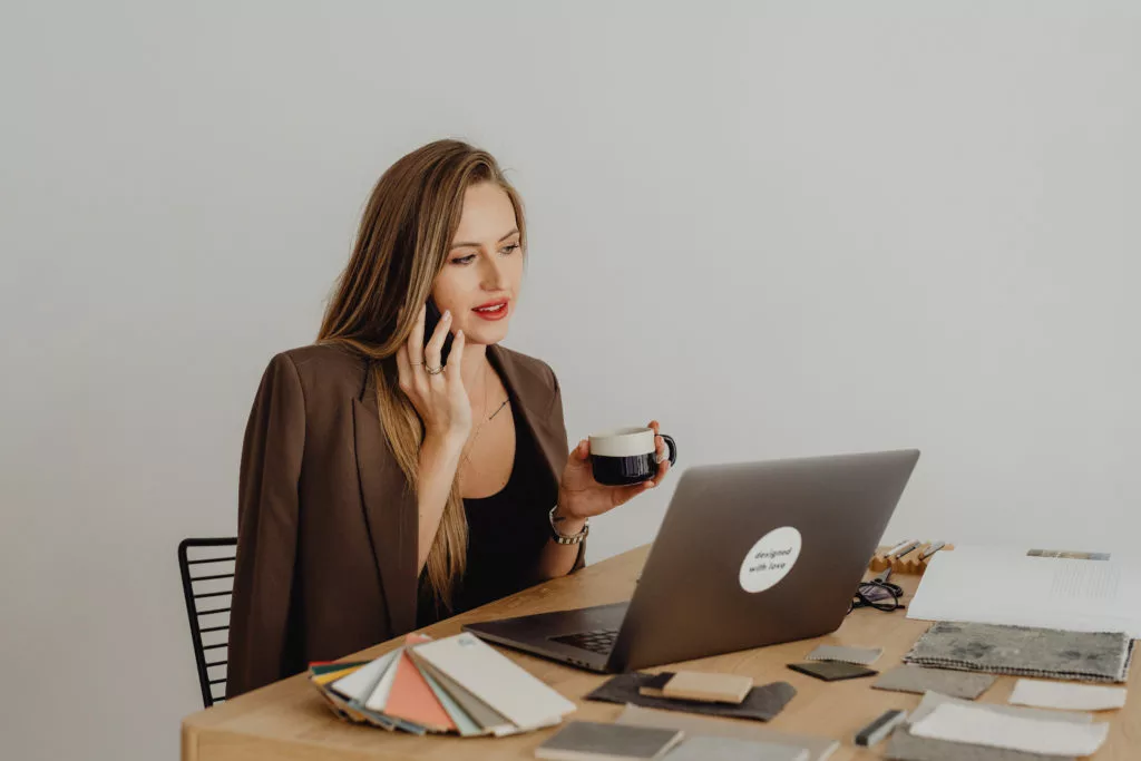 Découvre les métiers de l'immobilier et de la gestion en alternance sur Aix en Provence.