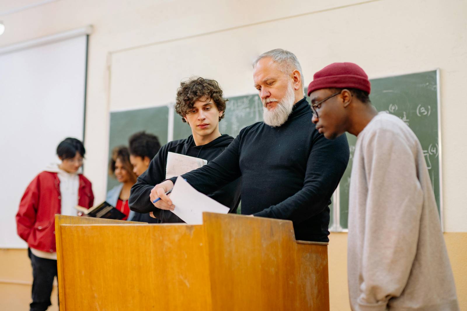 BTS Aix-en-Provence : Découvrez les Spécialisations qui Boostent votre Carrière